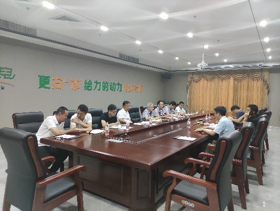 安阳县检察长呼雪峰到克能现场办公解决公司困难（2021年7月6日）